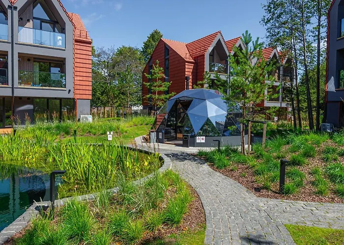 Hill Namai 팔랑가