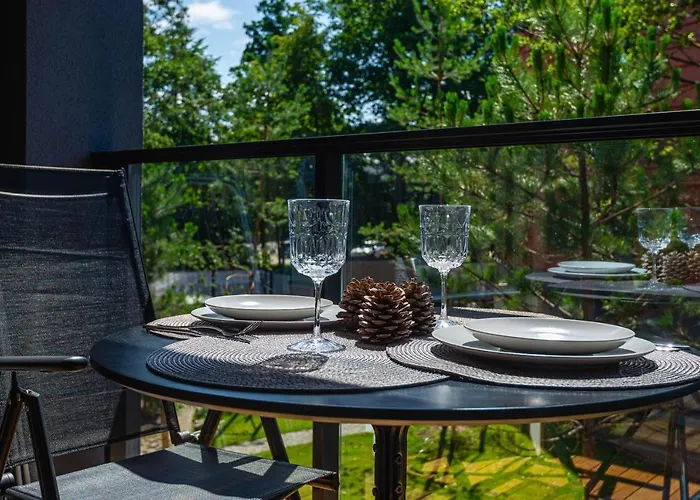 Hill Namai 팔랑가