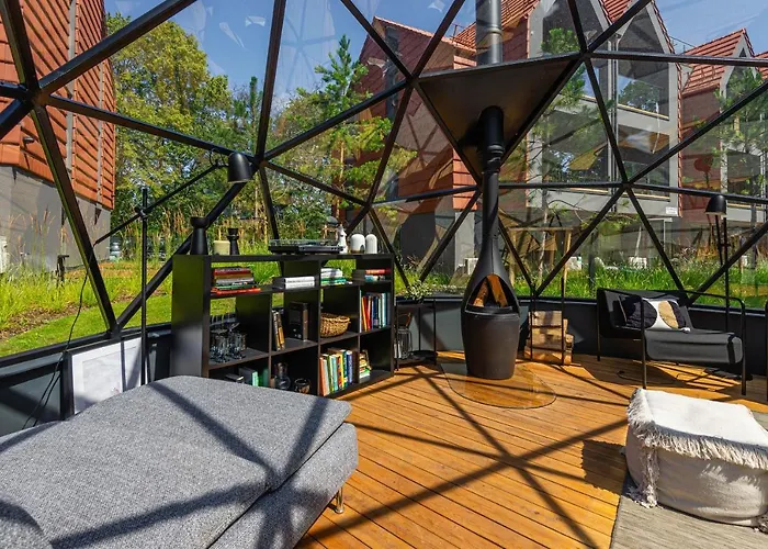 Hill Namai פלאנגה